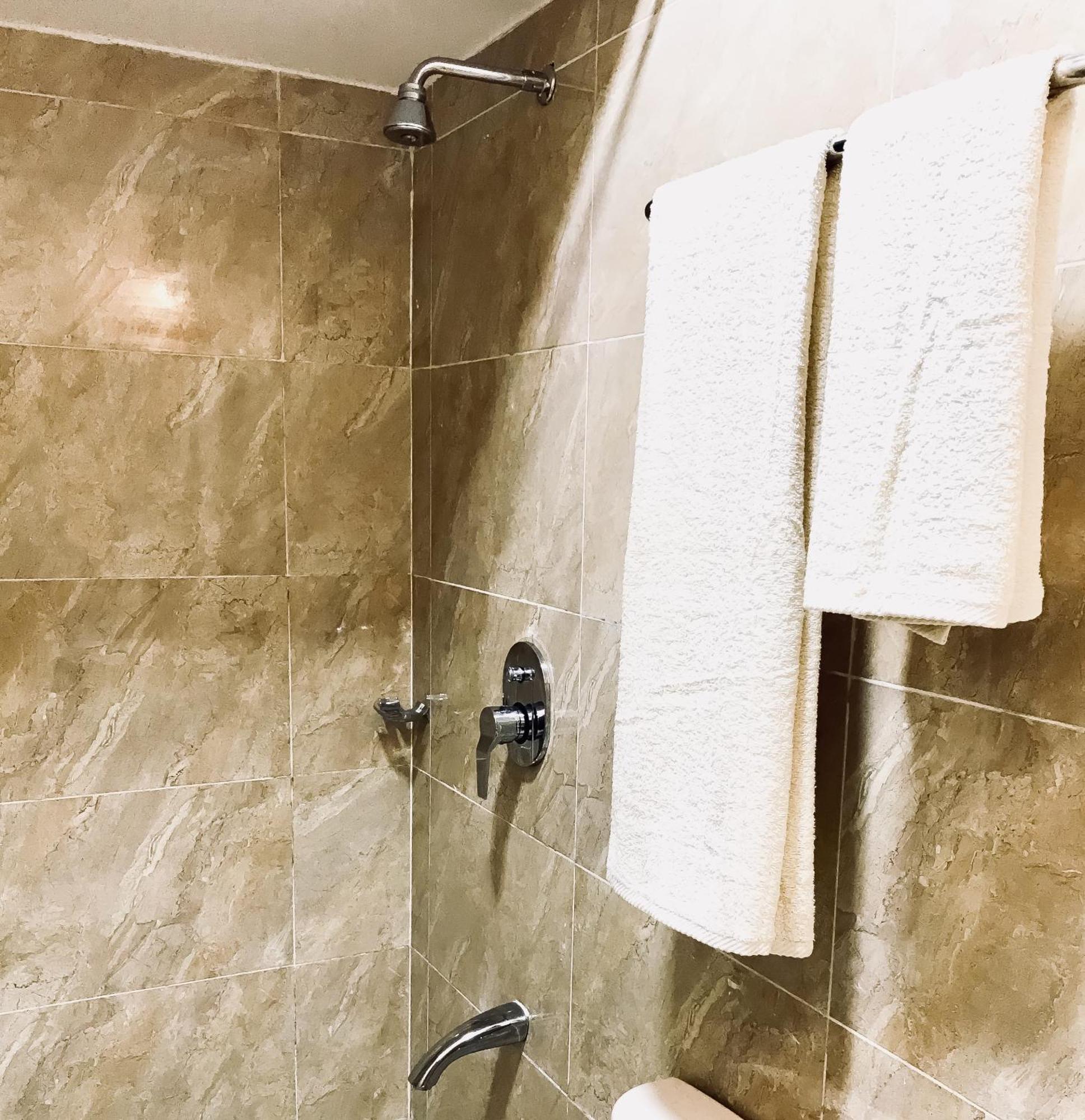 Hotel Q Palace Kumillā Zewnętrze zdjęcie